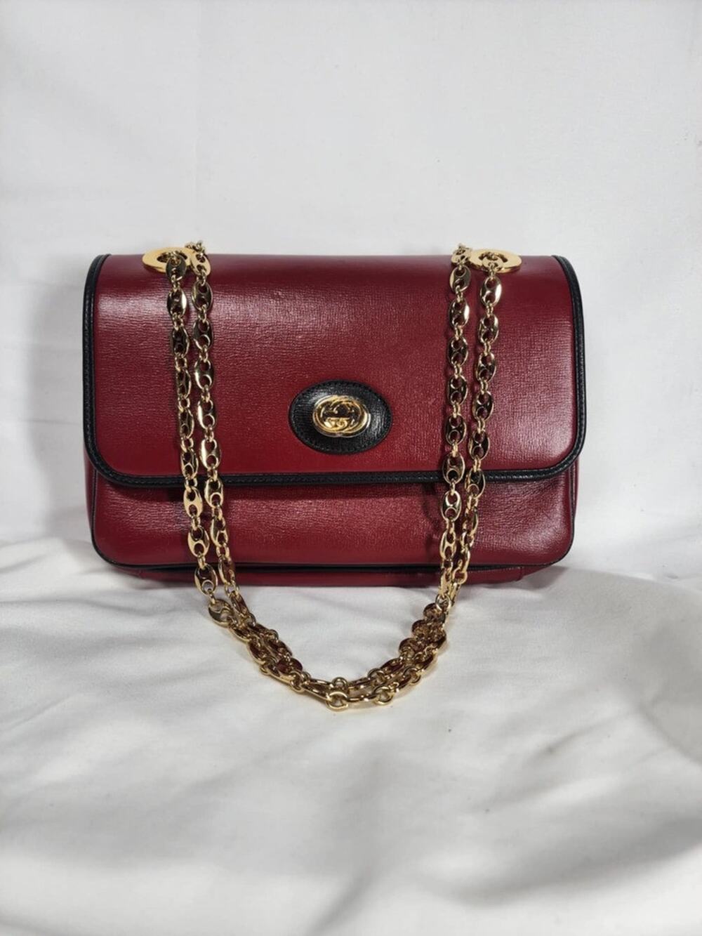 Gucci Mariner Gold Chain Red Leather Flap 576421 325235
